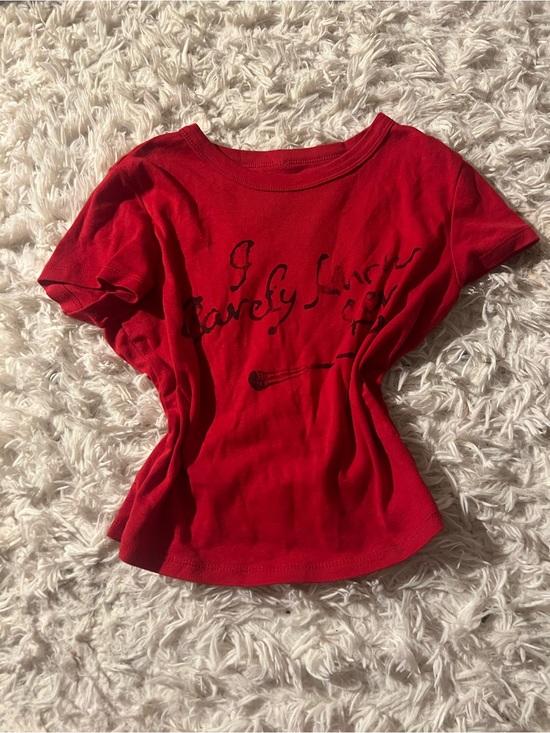 sombr Tops - Sombr I barely know her merch